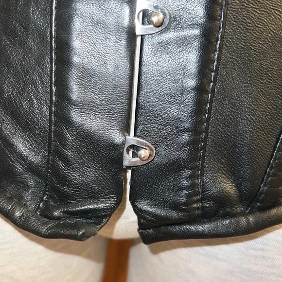 Alter Ego Genuine Leather Metal Boned Corset Renaissance Goth 24” - Picture 5 of 16